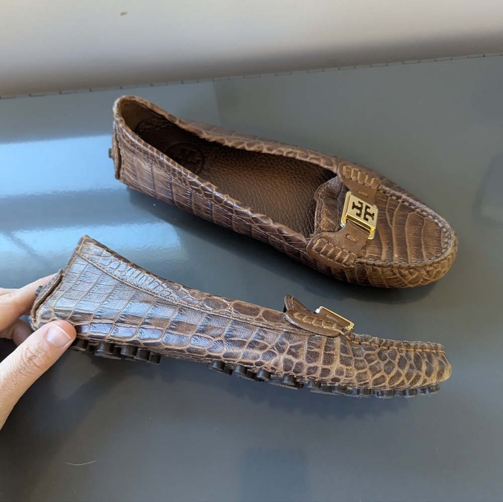 Tory Burch Kendrick Brown‎ Croc Leather Driving Loafers 6.5